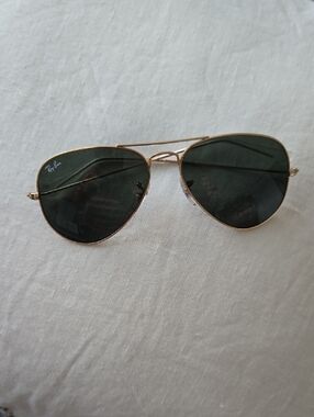 Ray-Ban Aviator Sunglasses Gold Frame Green Lenses